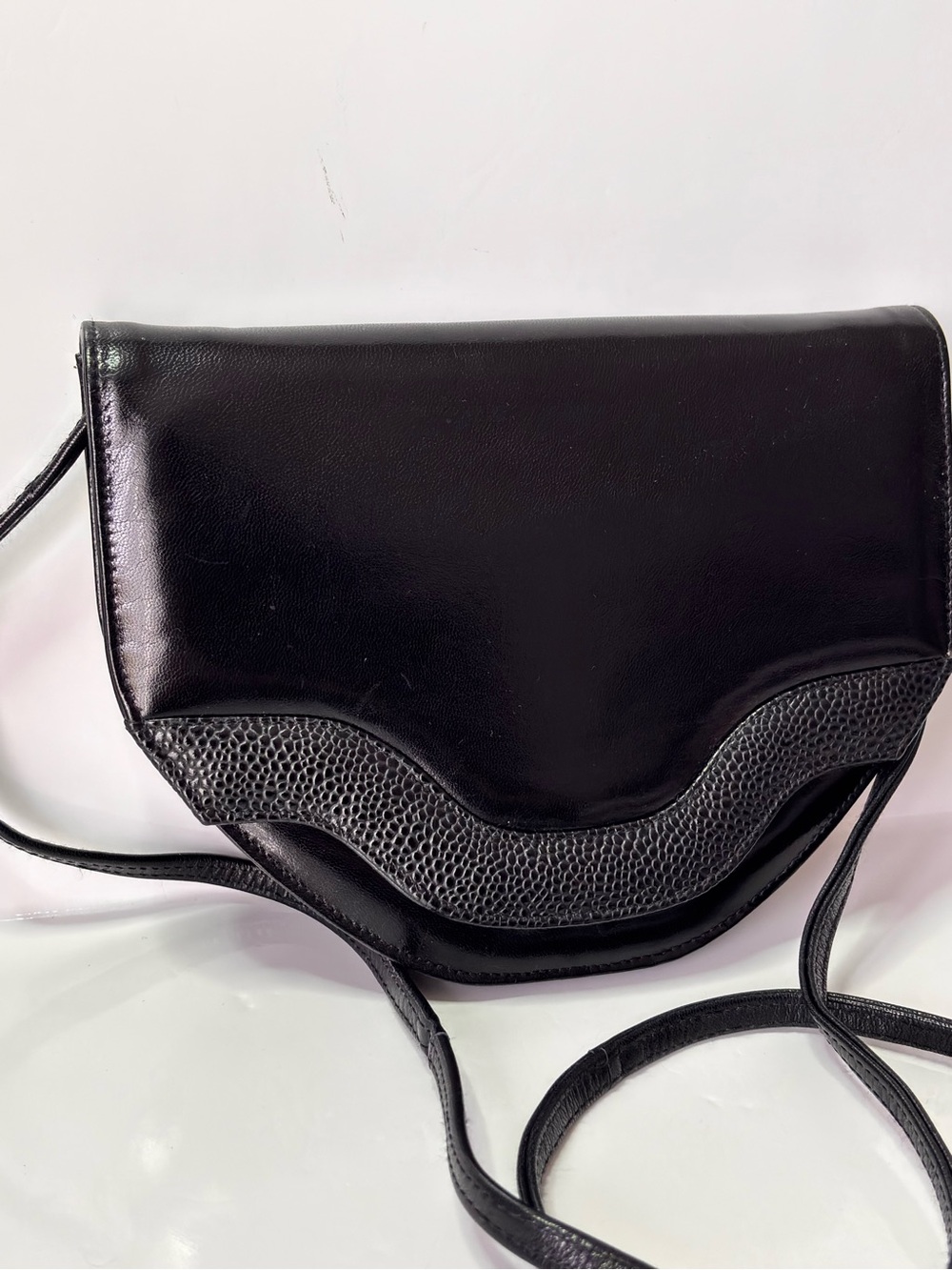 Classic vintage cute  Leather Purse Crossbody